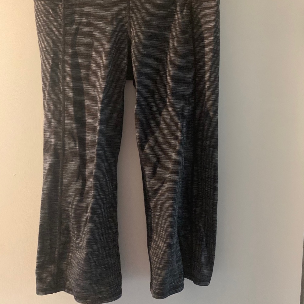 Athleta cropped leggings